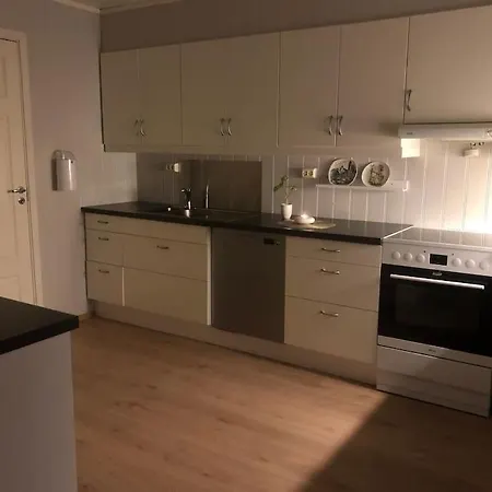 Koselig Pa Kvaloya Apartment Tromso